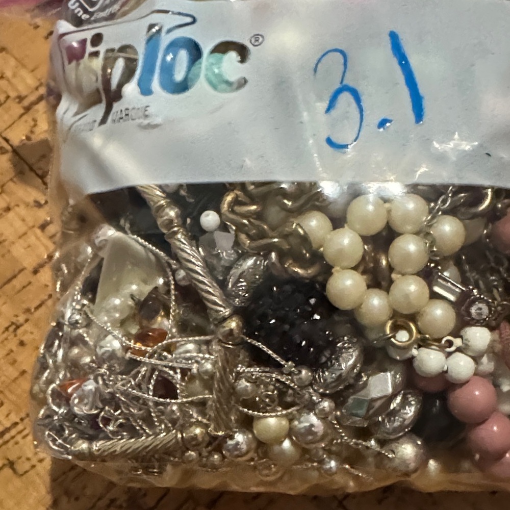 Assorted Jewelry Beads and Charms - Picture 3 of 6